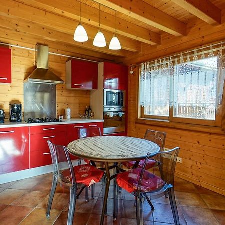 Le Chalet Bonheur Lathuile المظهر الخارجي الصورة